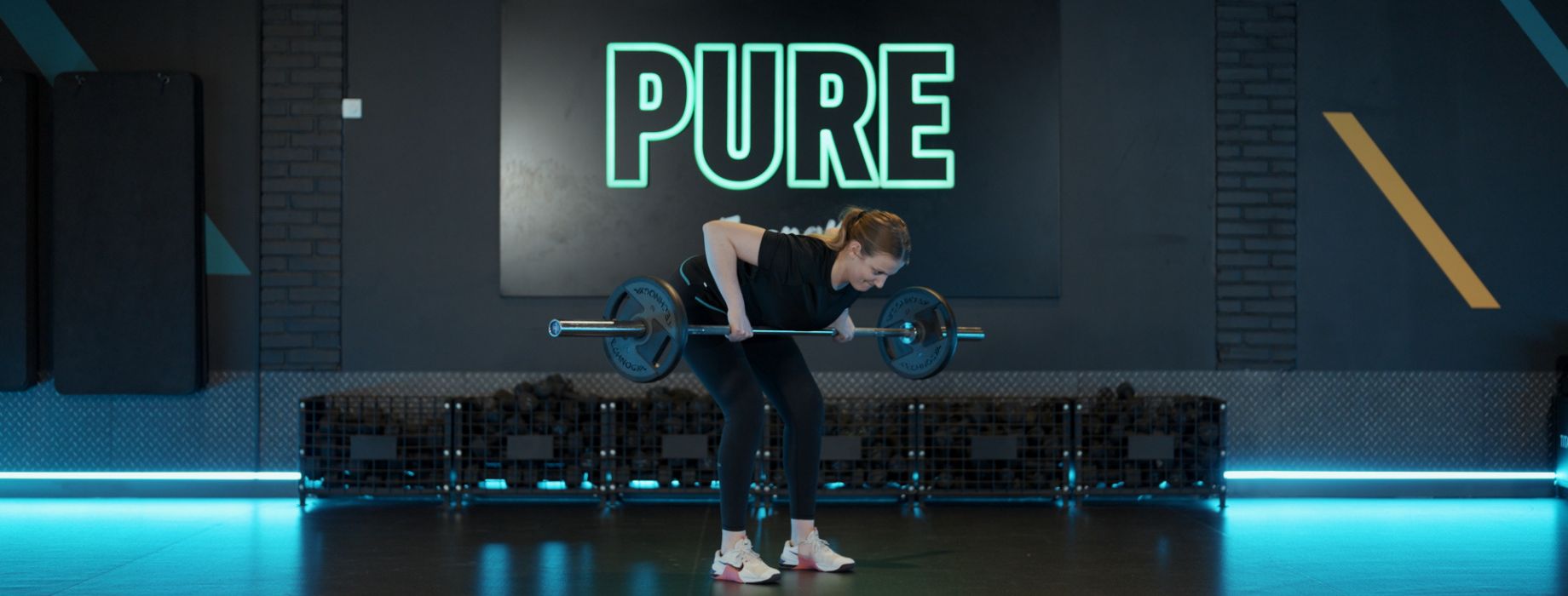 Bent over row to Romanian deadlift - Læs om øvelsen her